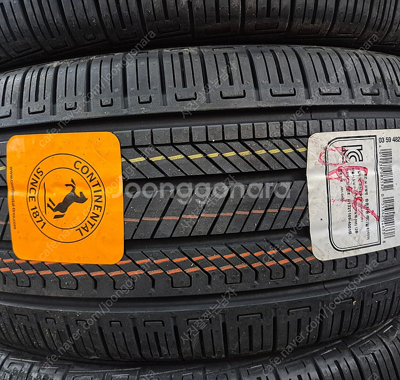 255 45 20 콘티넨탈 크로스컨택 RX 스펀지 0724 새타이어--1