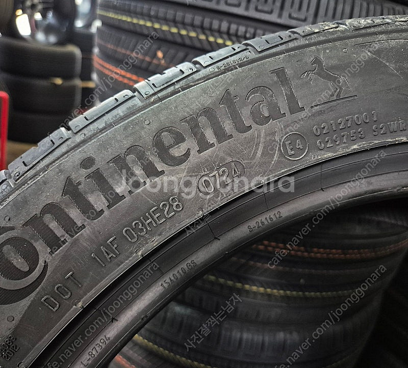 255 45 20 콘티넨탈 크로스컨택 RX 스펀지 0724 새타이어--0