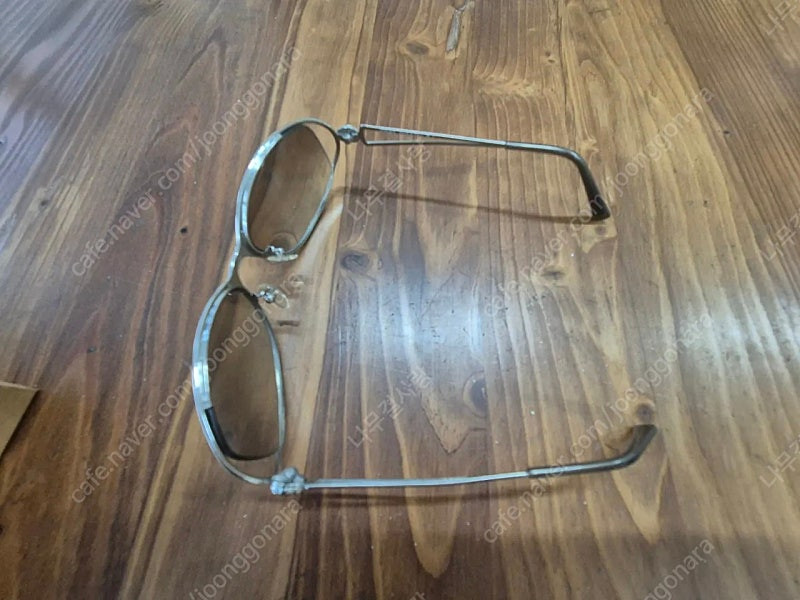 베르사체. 미쏘니 안경. 선글라스 이미지