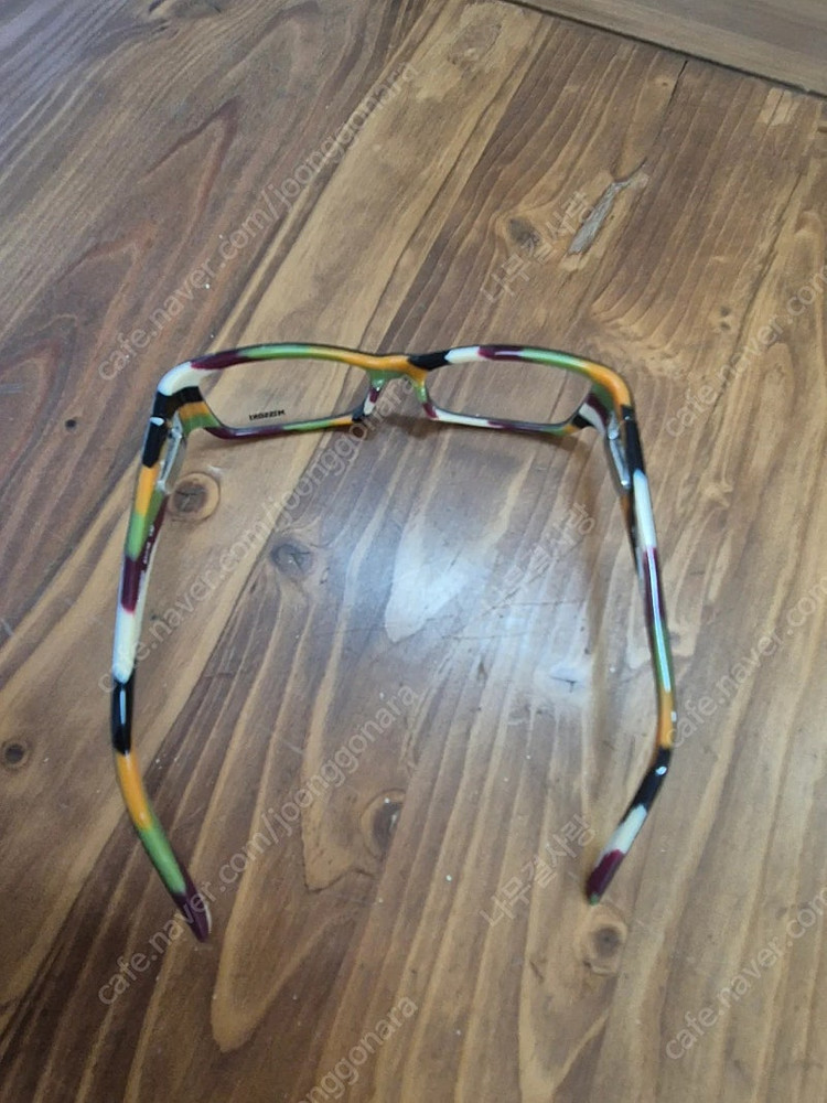 베르사체. 미쏘니 안경. 선글라스 이미지