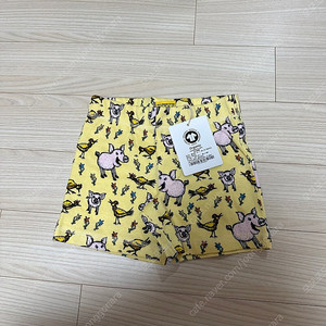 던스 노랑돼지 반바지 8692