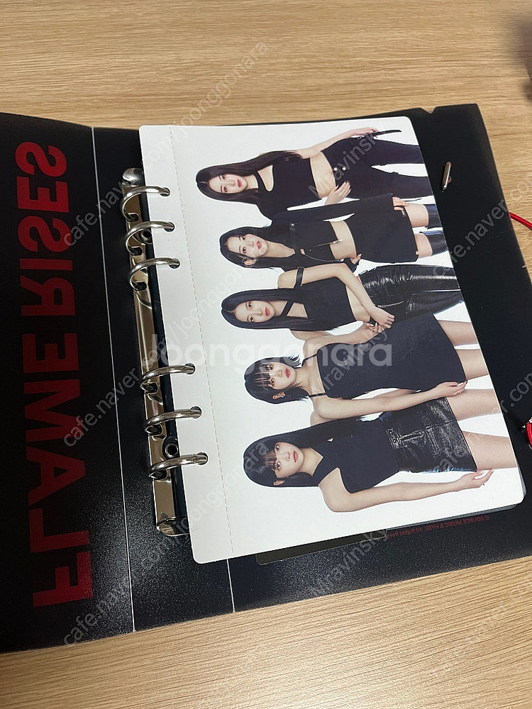 2023 르세라핌 투어 바인더 + 포카 65p 풀세트--1