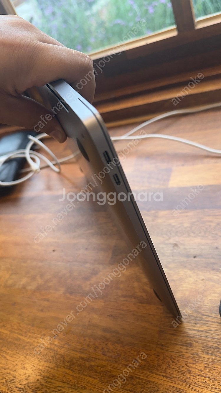 맥북에어 M1 cto( 16G ram, 1Tssd)--7