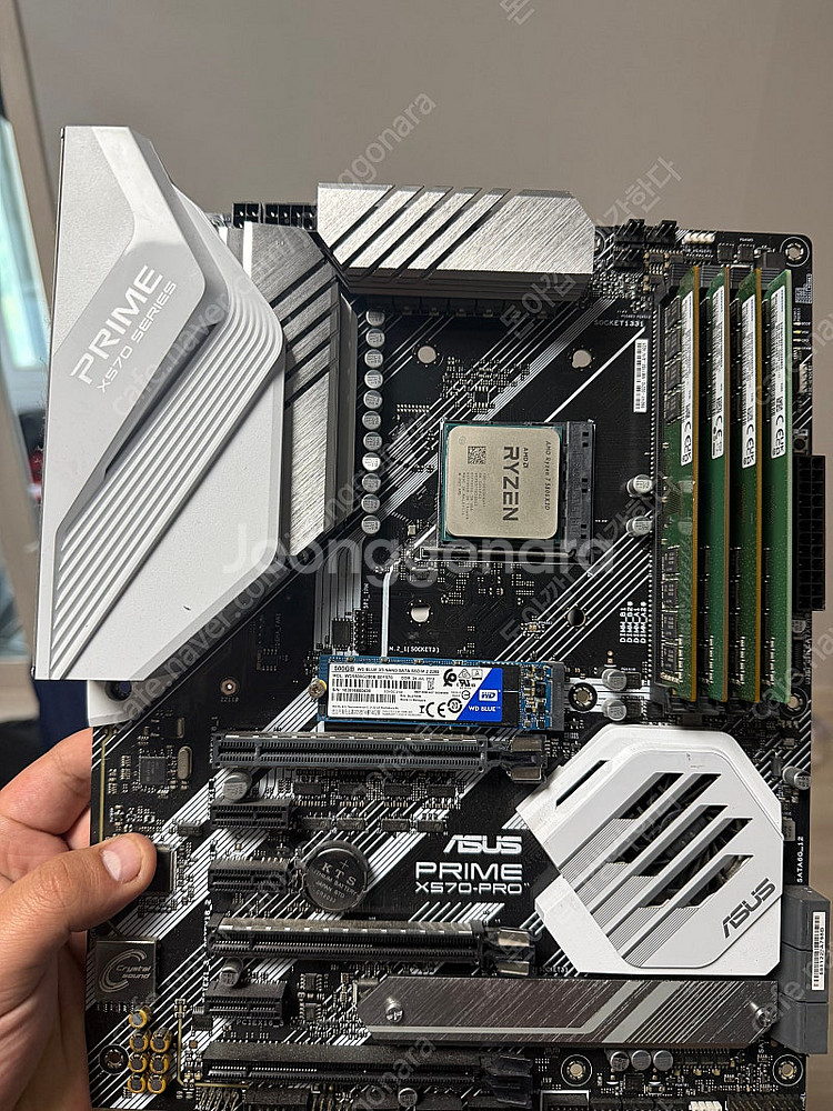 5800x3d x570 ram 32(8x4) 보드셋--0