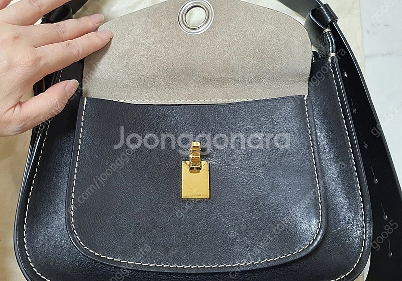 마르니 블랙 가죽가방--5