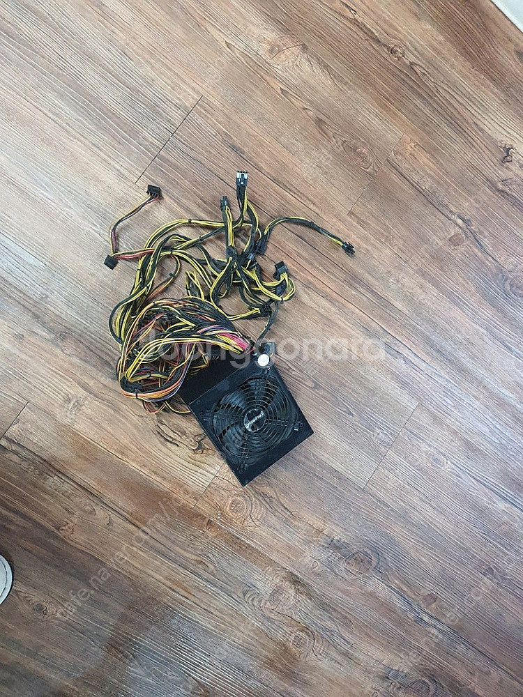 컬러풀 1250w 플래티넘등급 파워 서플라이 PC파워--0