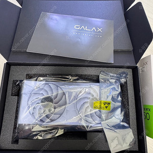 RTX 4060 그래픽카드 화이트 풀박 팝니다 갤럭시 GALAX