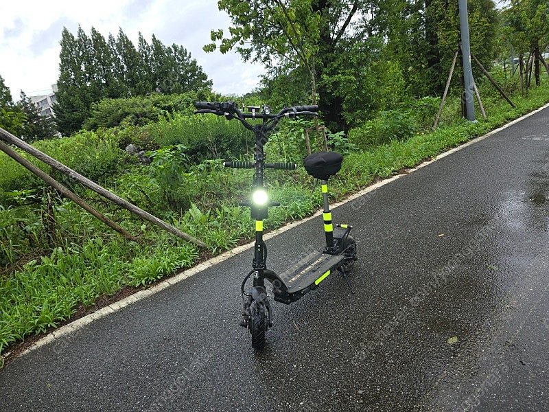 전동킥보드 미니모터스 뉴듀얼트론 h29e 이미지