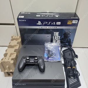 [PS4 중고기기] 7218B 프로 라스트 오브 어스2 리미티드 에디션