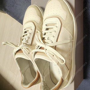 브루넬로쿠치넬리 23fw 레더스웨이드