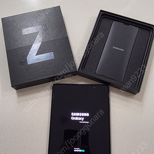 갤럭시 폴드 3 512gb 자급제 블랙 판매합니다