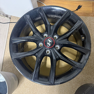 벨로스터 js 1.6t 순정 18인치 유광 블랙 휠