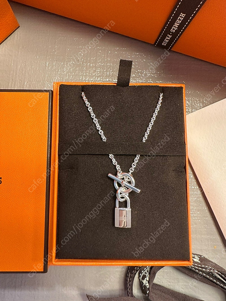 에르메스 실버 캘리 목걸이 자물쇠 팬던트 새상품 이미지