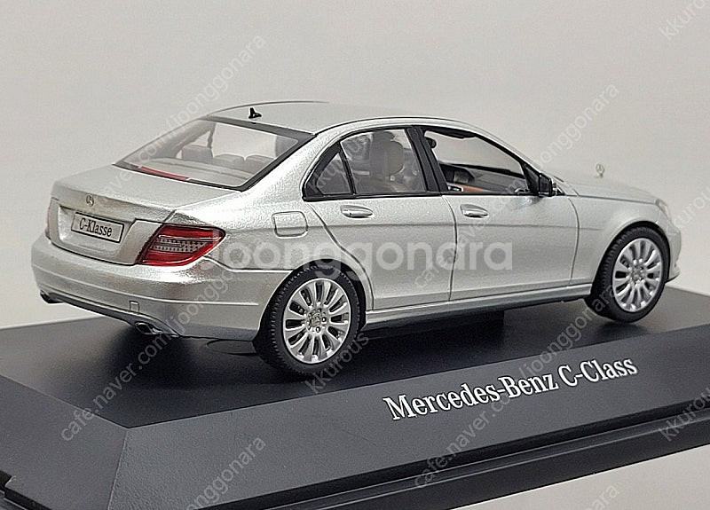 1:43 벤츠 C클래스 엘레강스 W204 페리 후기형 ...--2