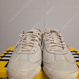 오니츠카 타이거 멕시코66 버치실버 270