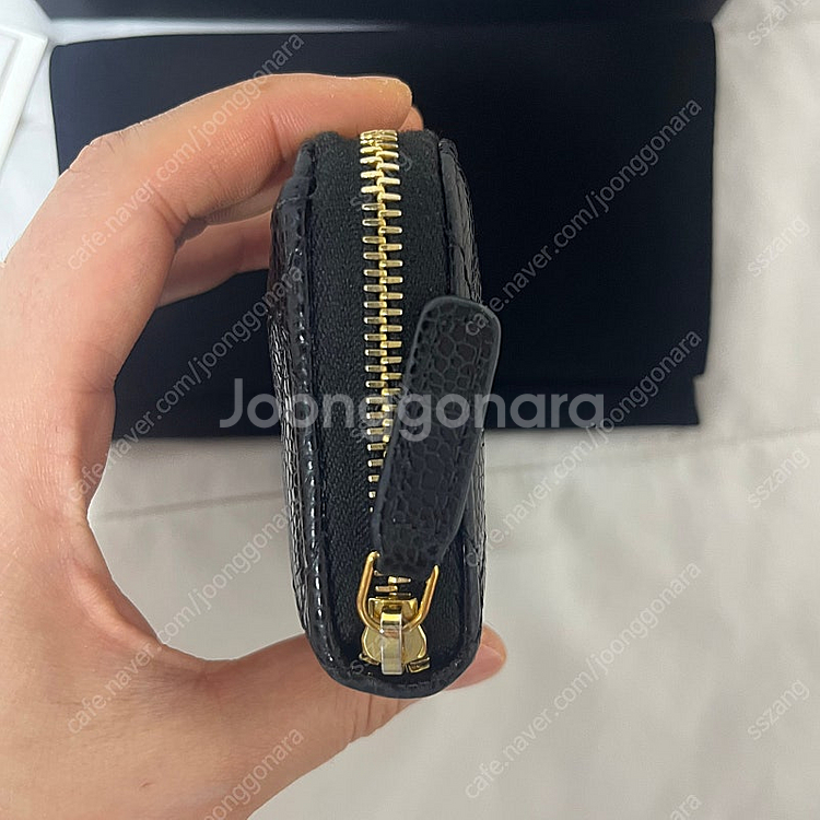 오늘만)(백화점 정품)샤넬 캐비어 카드지갑 지퍼 금장--3