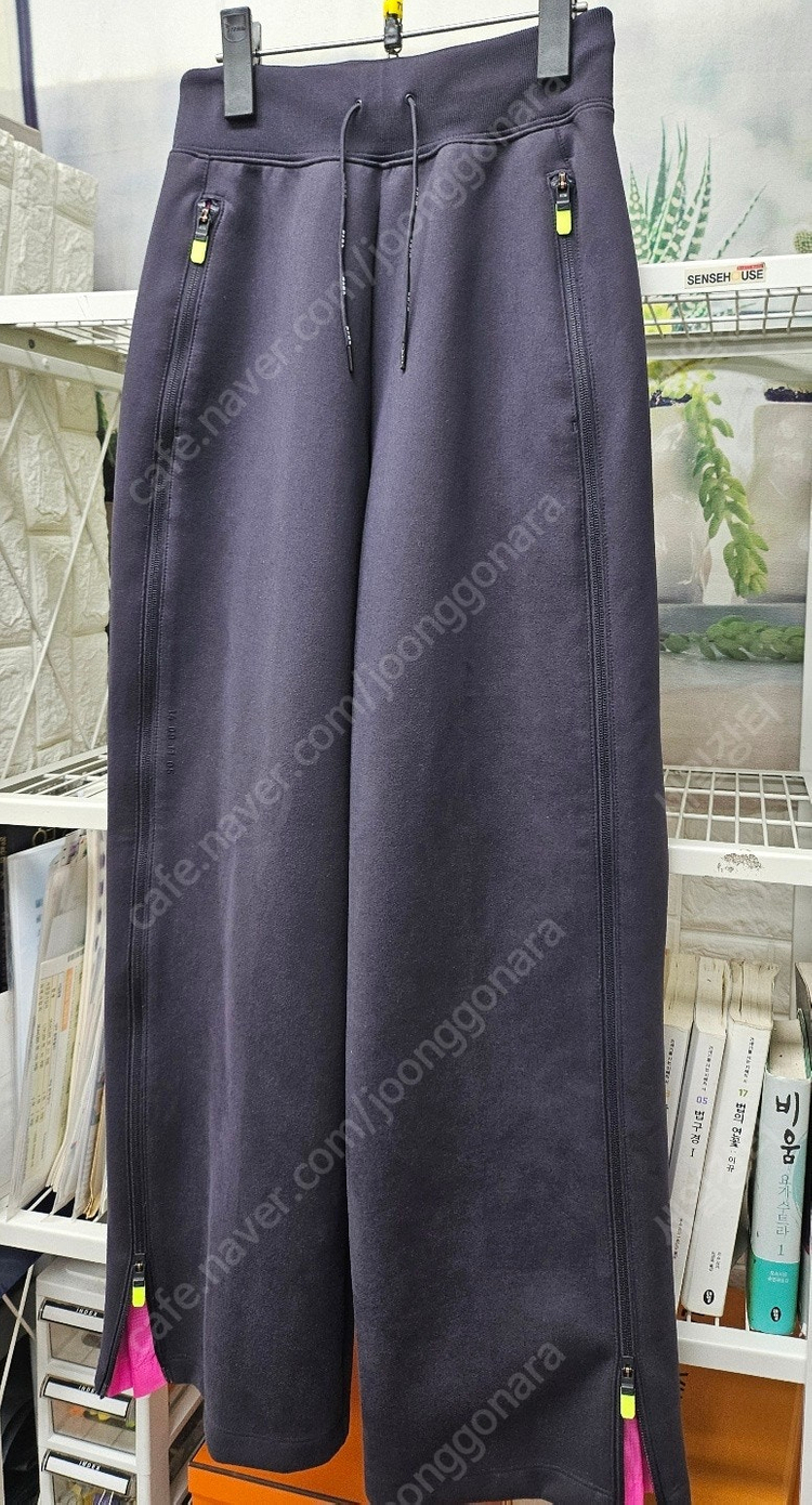 나이키 여성바지 스포츠웨어 테크팩 플리스 여성팬츠 (XS사이즈24) WI95 이미지