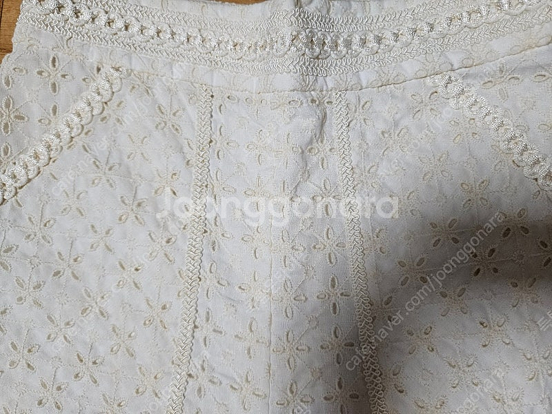 [새상품]ZARA 자라 펀칭 자수 쇼츠 XS 판매해요.--3