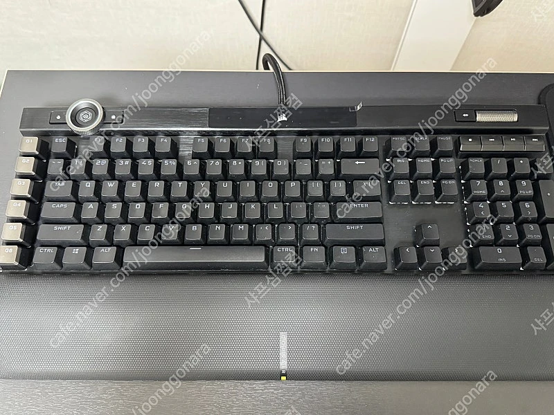 커세어 k100 광적축 이미지