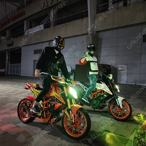 1of1 world KTM Duke390 풀튜닝 듀크 팝니다.(듀크390)