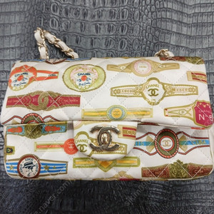 샤넬 크루즈 컬렉션 뉴미니 새틴 프린팅 쿠바