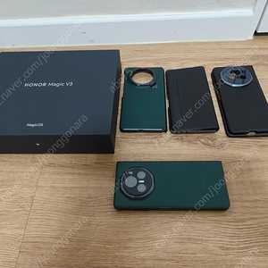 화웨이 아너 (HONOR) 매직 V3 폴더블폰 1테라 S급 폰 팝니다.