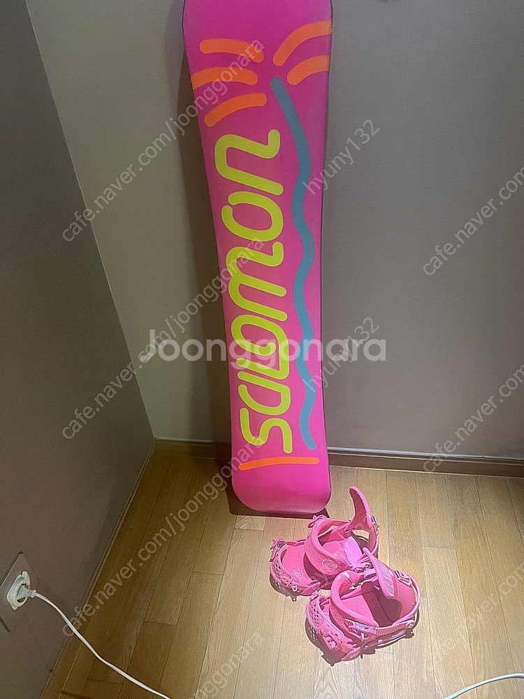 살로몬데크Oh Yeah 143 + 유니온 핑크 바인딩 +버튼235부츠 = 20만--1