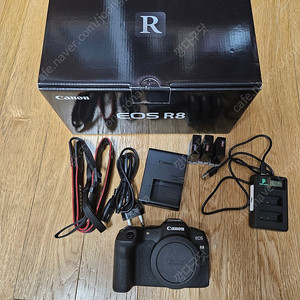 캐논 EOS R8 +rf 24-105 f4-7.1 stm 렌즈 신동급 팝니다