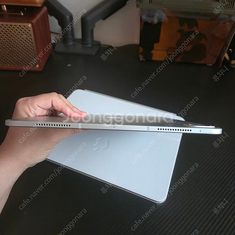아이패드 프로 M4 13인치 2tb 스탠다드글라스 실버...--4