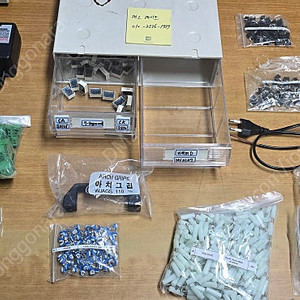 전자부품 및 잡자재 아래와 같이 판매합니다.