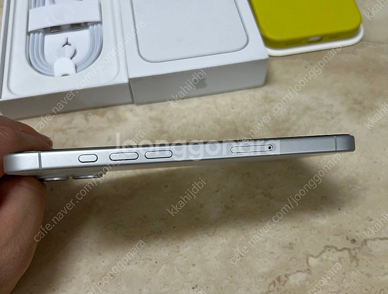 5월구매 아이폰16플러스 256gb 화이트--1
