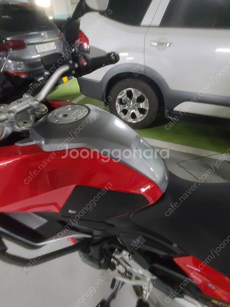 bmw f900xr21년식 판매합니다--9