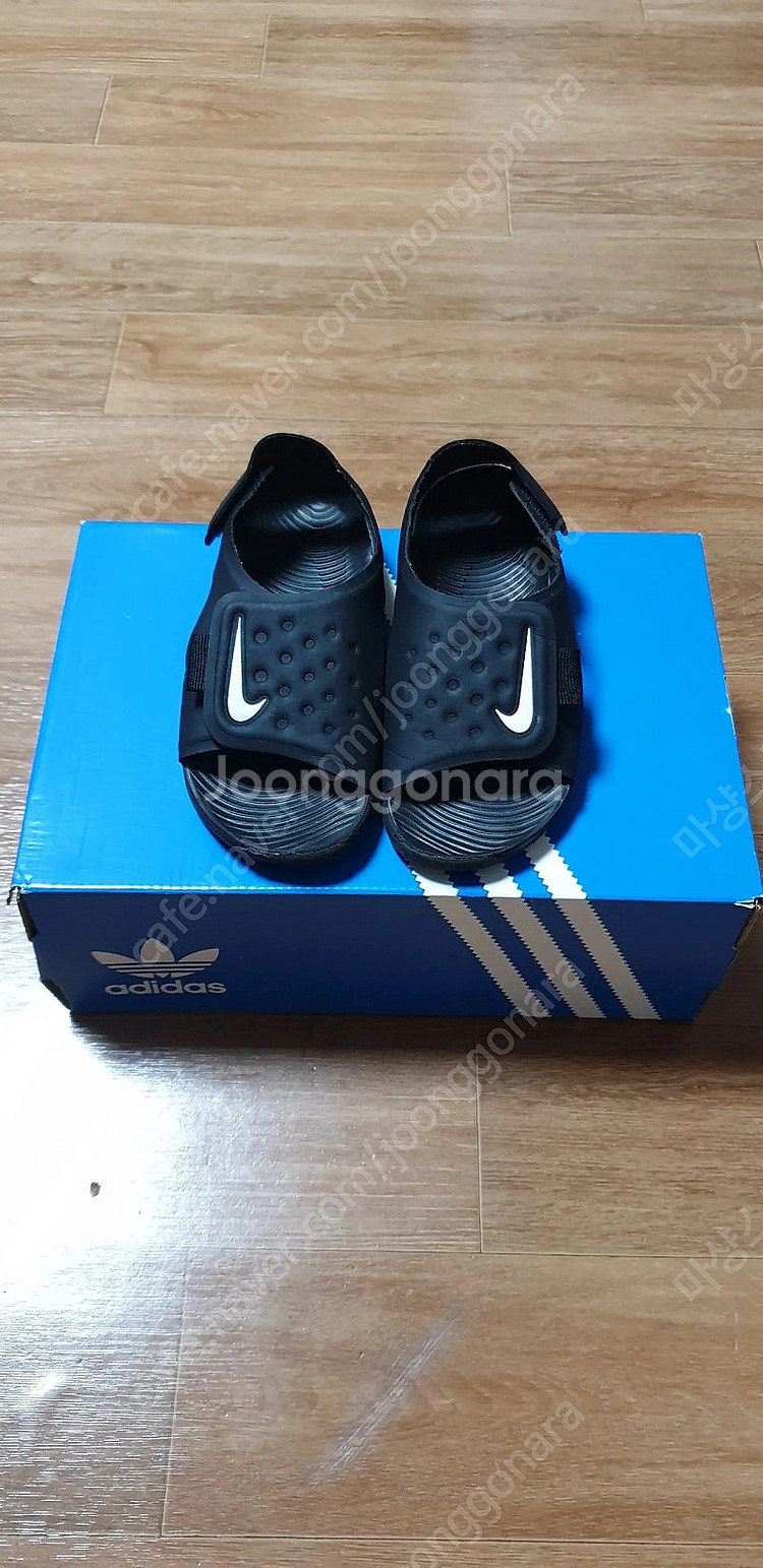 [키즈,아동 170-180] 나이키 키즈 샌들, 아동 물놀이 샌달, 수영장 계곡 야영 (택포1.7)--1