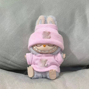 각종 라부부 명품 의류 판매합니다~! (크롬하츠 루이비통 샤넬 프라다 등등)