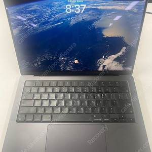 맥북 프로 M3 Pro 판매합니다(배터리 성능 100%, M3 아닌 M3 Pro)