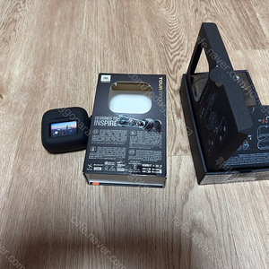 JBL TOUR PRO3 블루투스 이어폰 (새상품급)