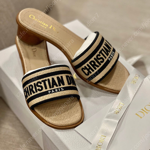 (정품) Dior 디올 Dway 뮬 슬리퍼 신발 (최종가격️)
