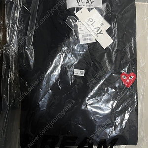 [새상품/XL] 꼼데가르송 레드 하트 반팔 티셔츠 블랙