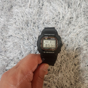 지샥 DW-5600RL-1DR 판매합니다(25년 7월 구입)