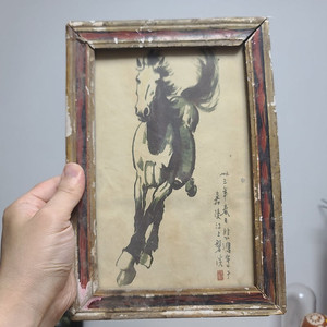 다양한ㅈ오래된 그림 액자