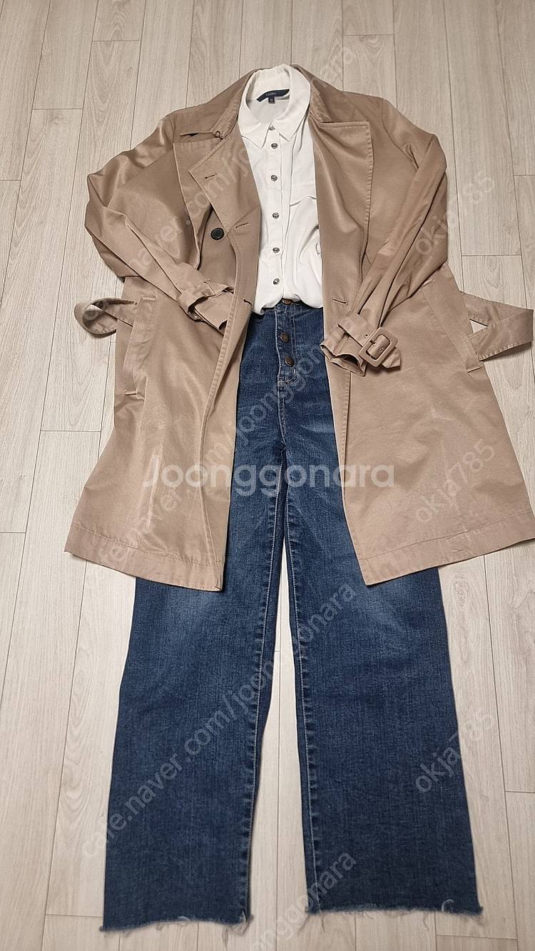 DKNY 트렌치코트 등 백화점 트렌치 3개 일괄--1