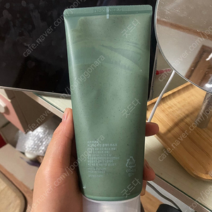 이즈앤트리 머그워트 카밍 클레이 마스크 200ml