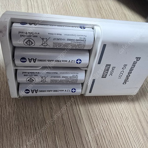 에네루프 충전기 건전지 팝니다