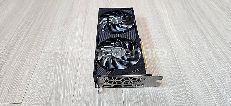 그래픽 카드(GTX-4060 8G) 미사용 2개 팝니다...--1