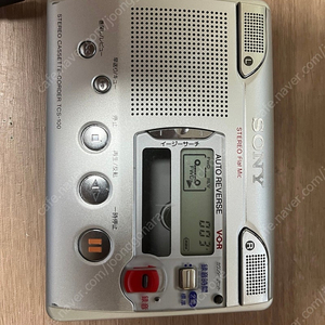 SONY TCS-100 카세트 녹음기 워크맨