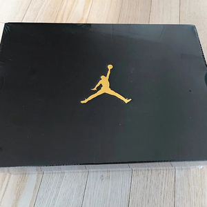 나이키 조던 1 미드 블랙 하이퍼 로얄 / Nike Air Jordan 1 Mid Black Hyper Royal
