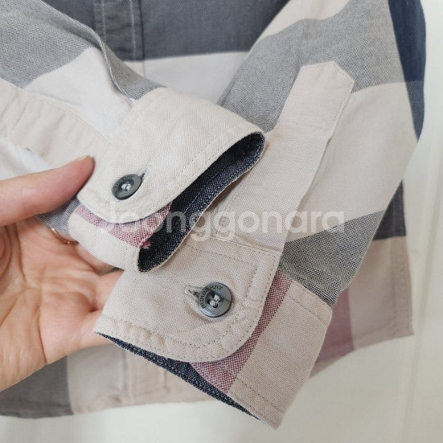 SALE~ 새상품급. 90호 (2y) 버버리 키즈 소매...--7