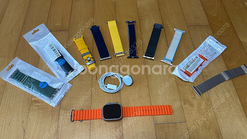애플워치 울트라1 티타늄 49mm + 스트랩 10종--3