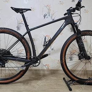 22년 스캇스케일 910 무선 전동구동계 L 사이즈MTB