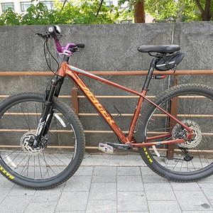 예거 아스펜 MTB 자전거 하드테일 시마노 데오레 12단 싱글기어 29인치 M사이즈